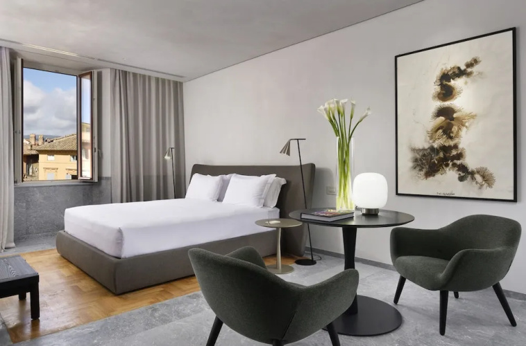 The Bank Hotel - Etruria Collection