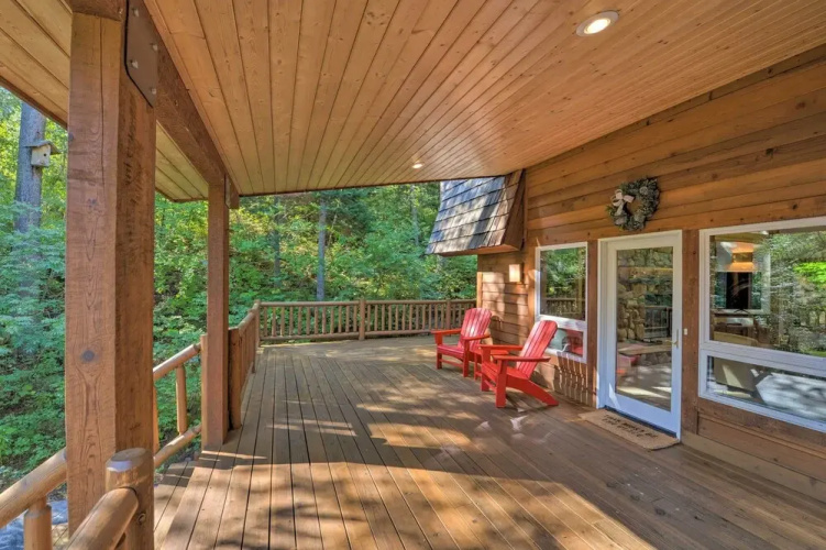 'wild Huckleberry Cabin' in Alpine: Fire Pit, Deck