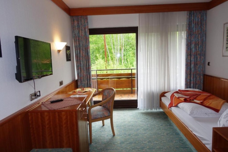Standard Single room with balcony