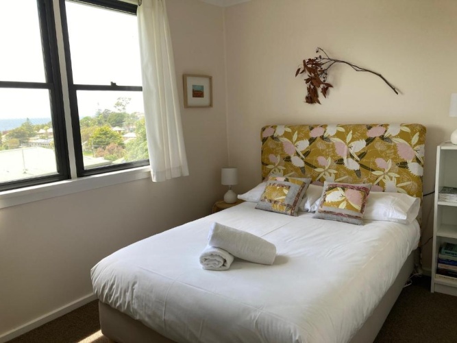 3 Bedrooms Cottage