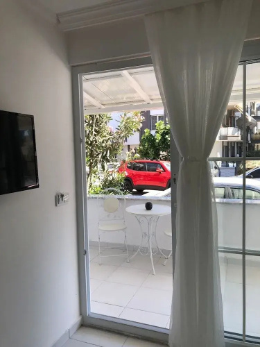 White Suite Rooms