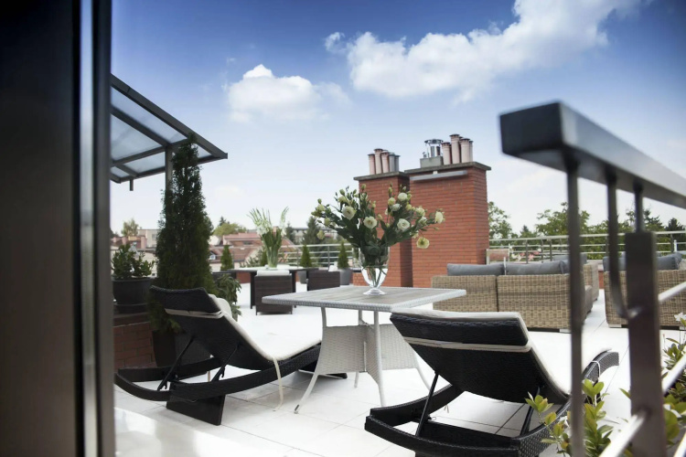 Art Residence Apartments