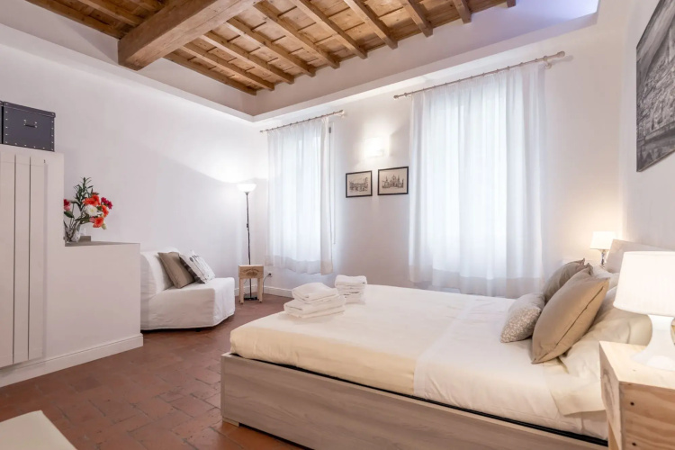 Santa Croce Place by Mmega