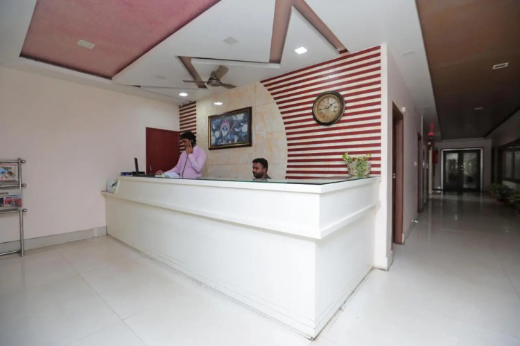 Hotel Satkar
