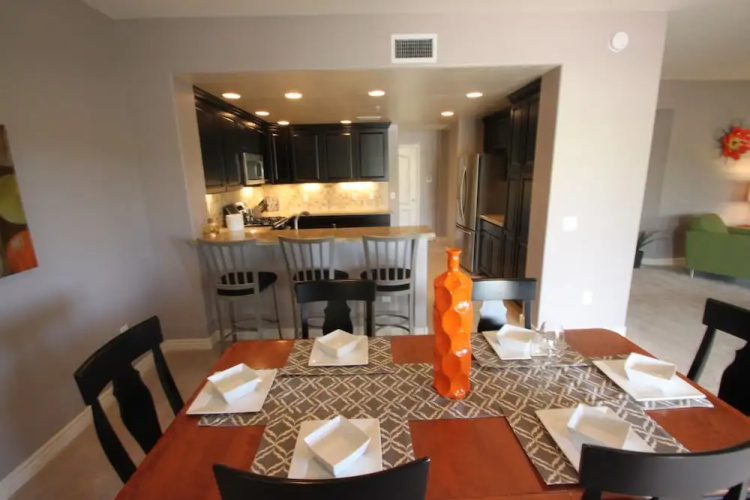 Monte 3 Bedroom Townhouse by RedAwning