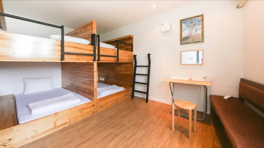 Blanc Guesthouse