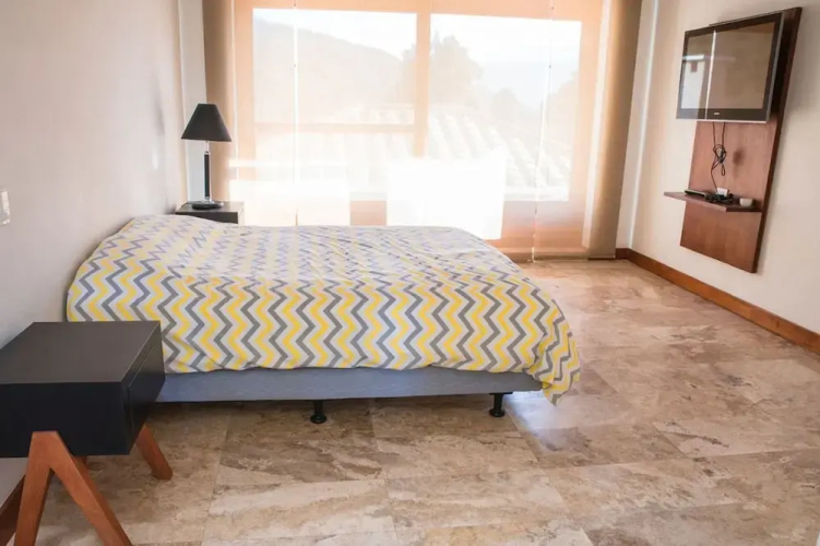 Luxury Casa Guayllabamba - BBQ Jacuzzi Gym Piscina