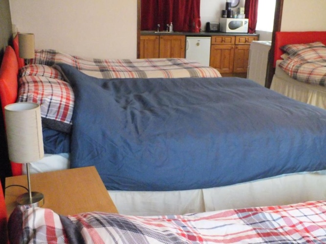 Classic Quadruple room