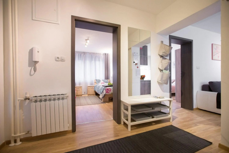 Apartment Max