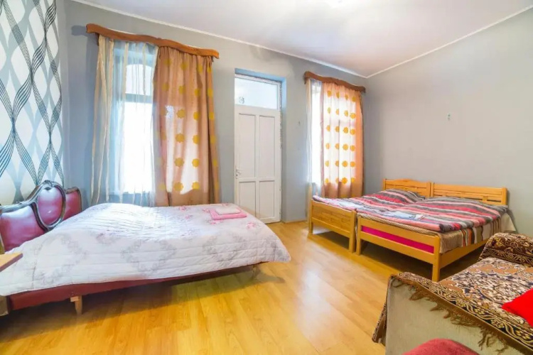 Tato,s Guest house
