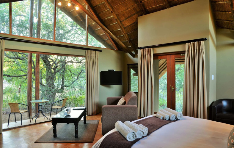 Black Rhino Game Lodge