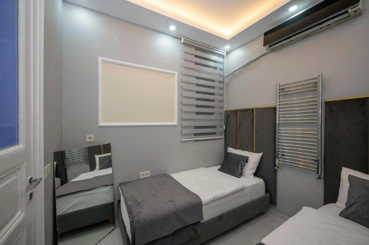Hotel Next2