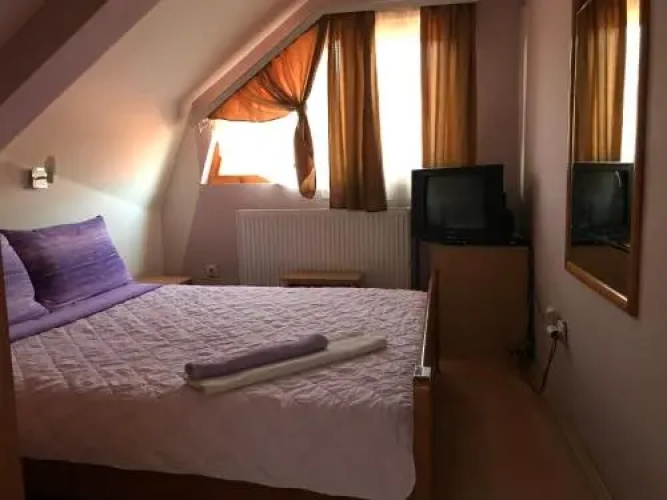 Inn Zormaris-M
