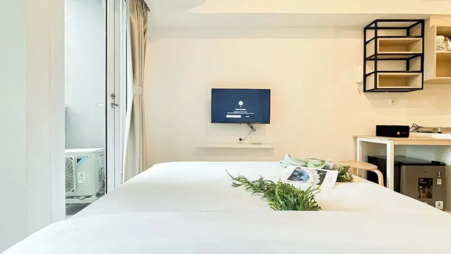 Basic And Compact Studio At Tokyo Riverside Pik 2 Apartment
