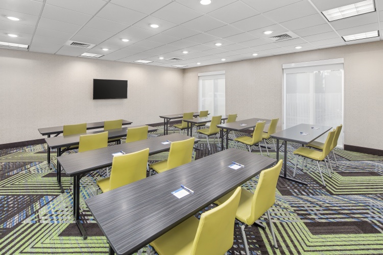 Holiday Inn Express & Suites Palm Bay photo 18