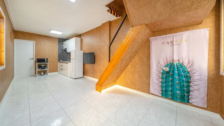 1 Bedroom Basic Room Family Suite