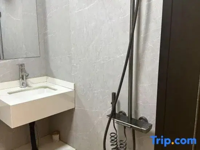 Zhehao Hotel