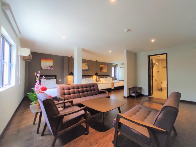 Standard Triple room