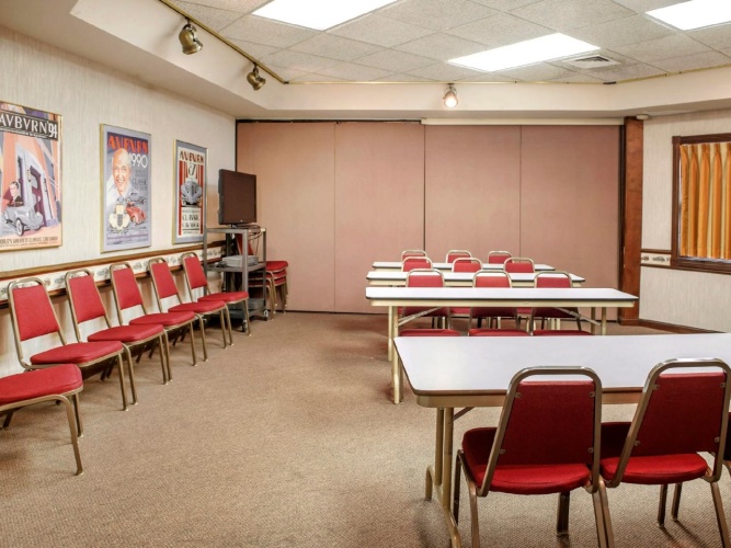 SureStay Plus Hotel by Best Western Auburn photo 21