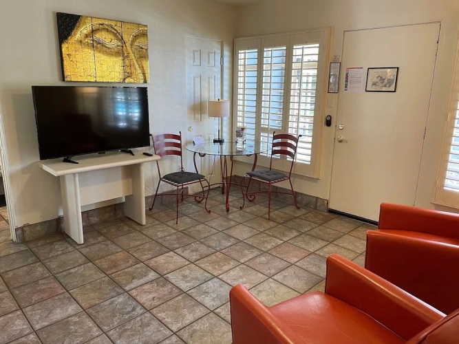 Standard Suite