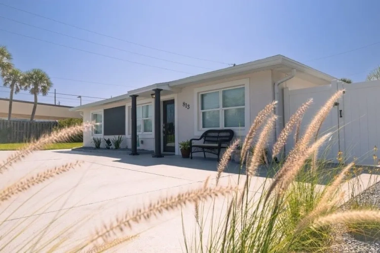 3 Bedrooms Cottage