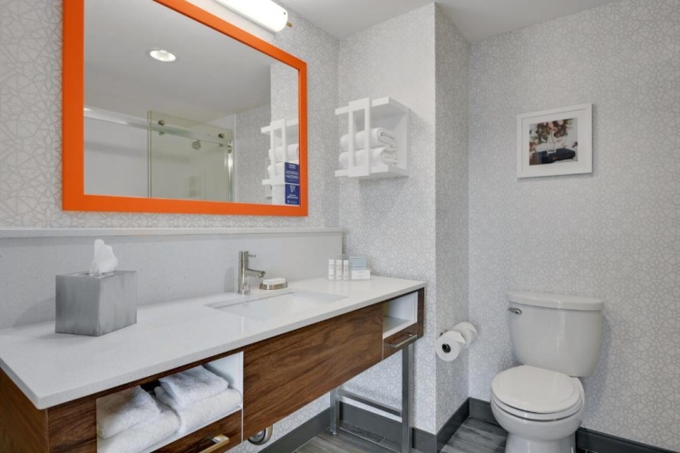 Quadruple Suite