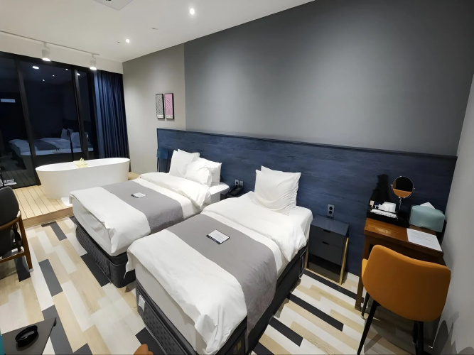 Galaxy Hotel