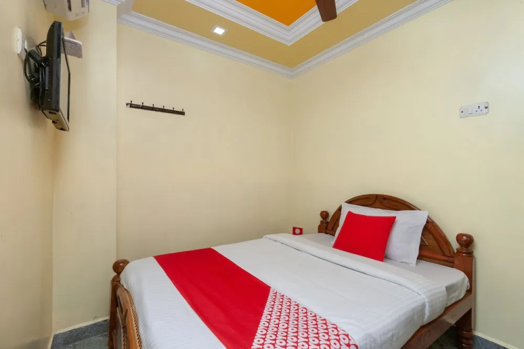 OYO 5807 Palar Residency