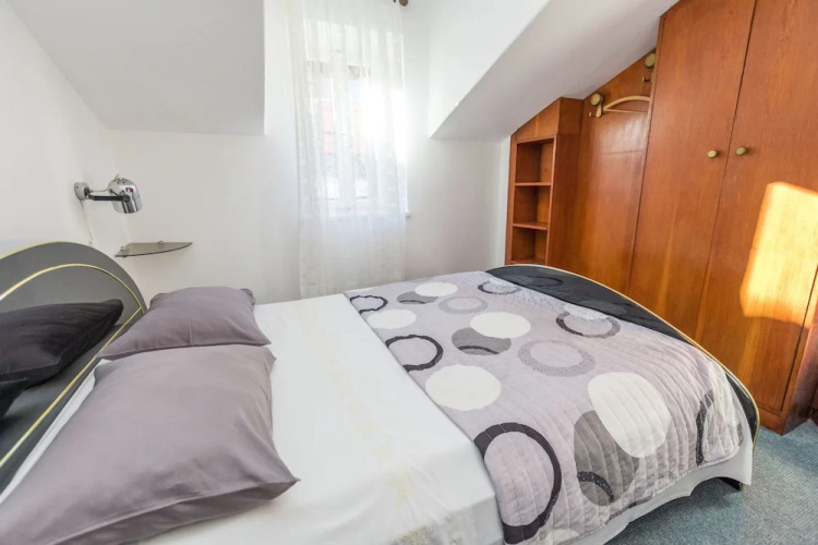 Apartments Maja