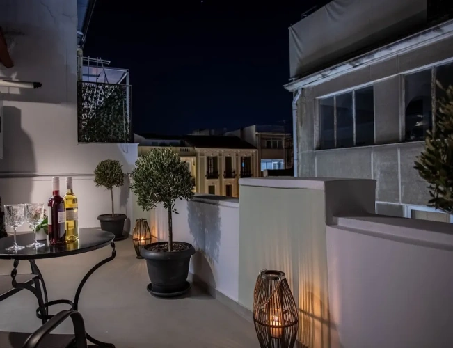 Suite with balcony