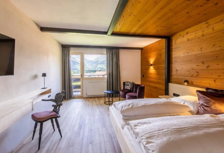 Double Suite with mountain view