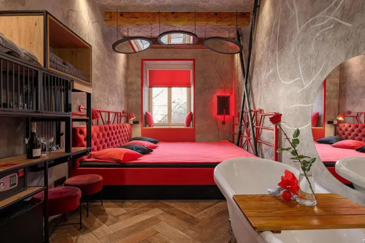 Masoch. Hotel & Cafe