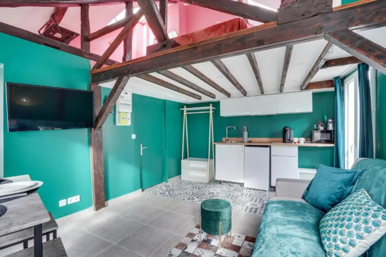 147 Suite Atmosphere, Nice Duplex, Paris Center
