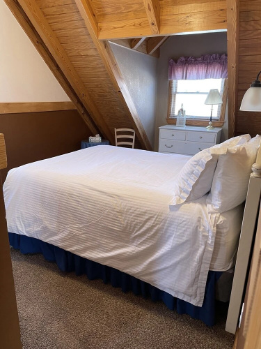 Crown Point Resort