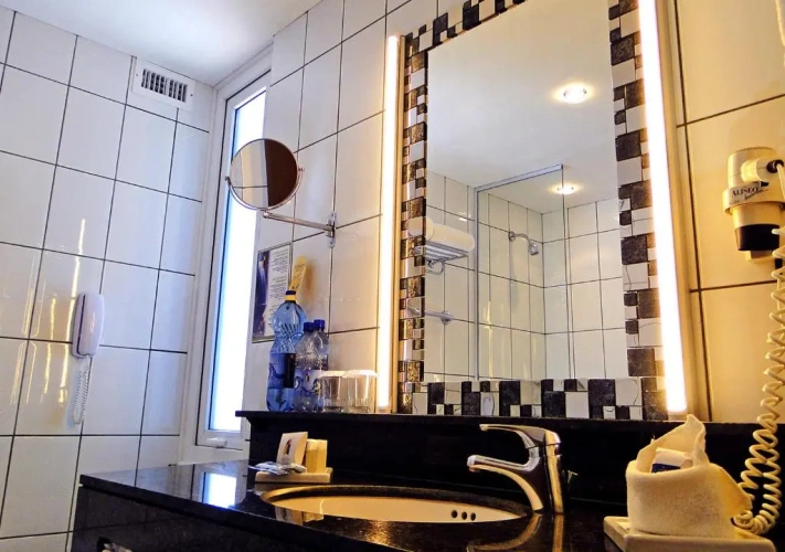 Premium Quadruple room