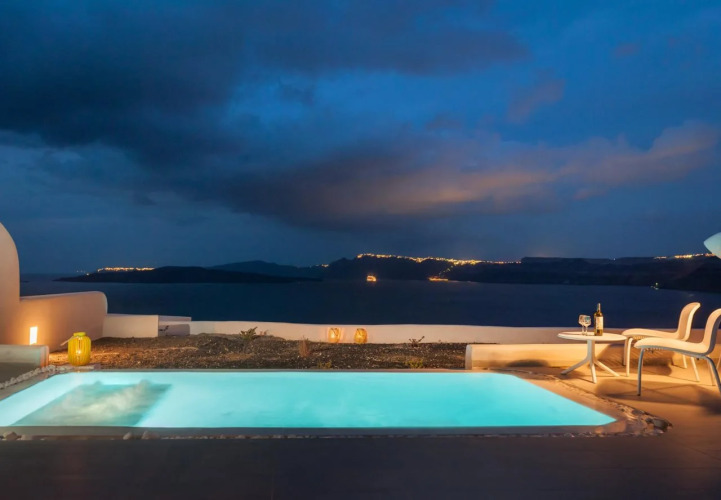 Neptune Luxury Spa Suites Over view