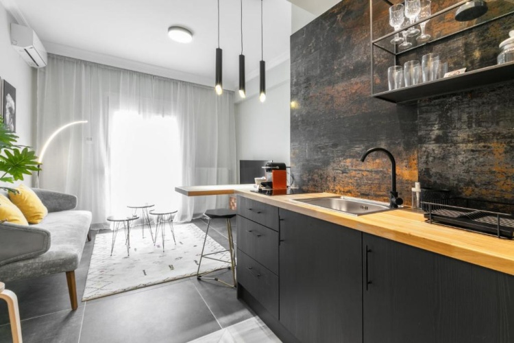 1 Bedroom Apartment
