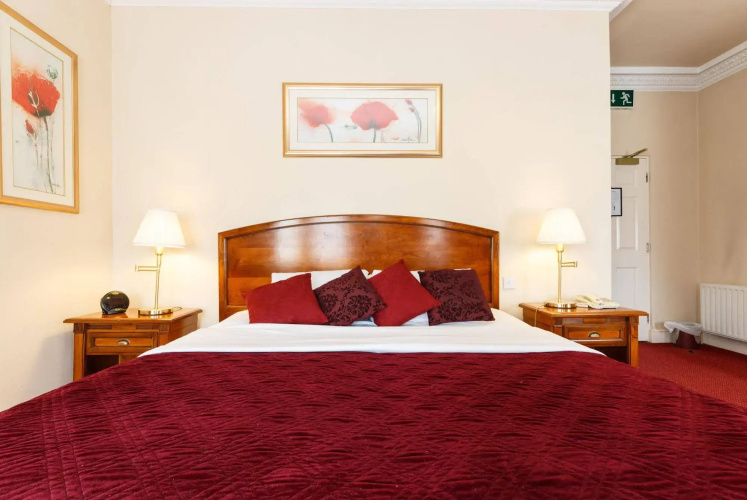 Lismar Guest House