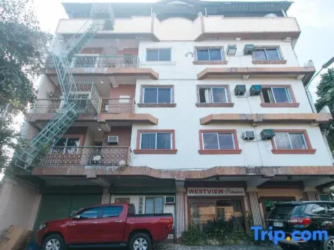 Westview Pension by RedDoorz