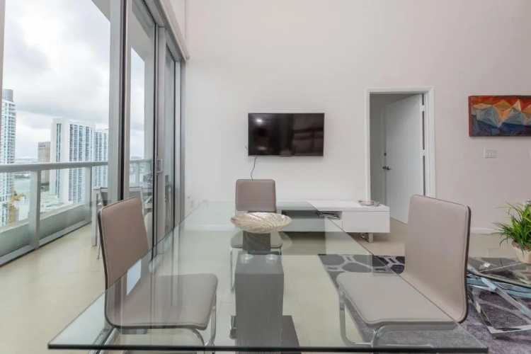 Icon Tower Miami 5*