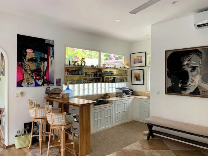 Tropical Oasis 2 BR Villa Near Beach