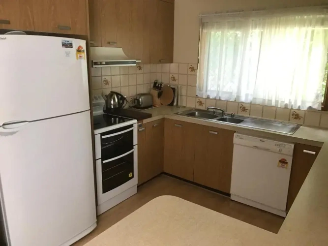 2 Bedrooms Cottage