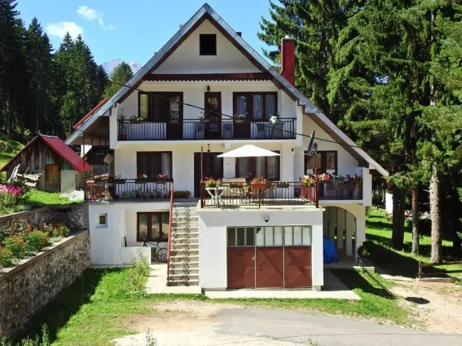 Standard Double room with balcony and with view