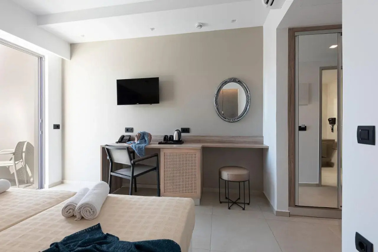 ONEIRO Boutique Hotel