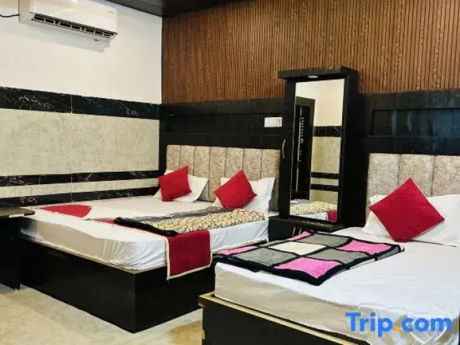 Hotel Luxury Palace Vrindavan