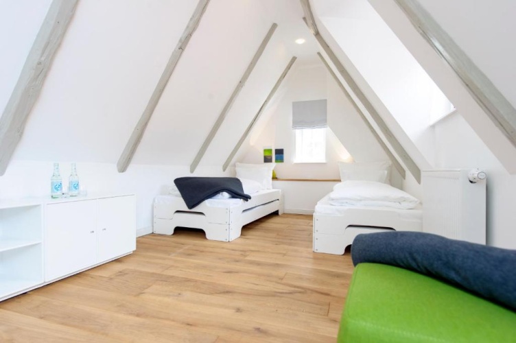 Deluxe Family room