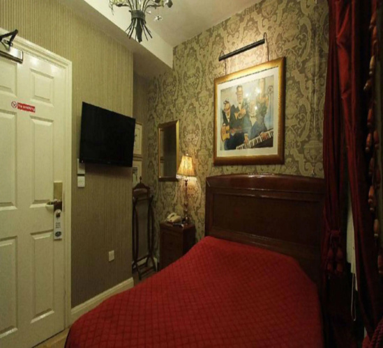 Opulence Boutique Hotel