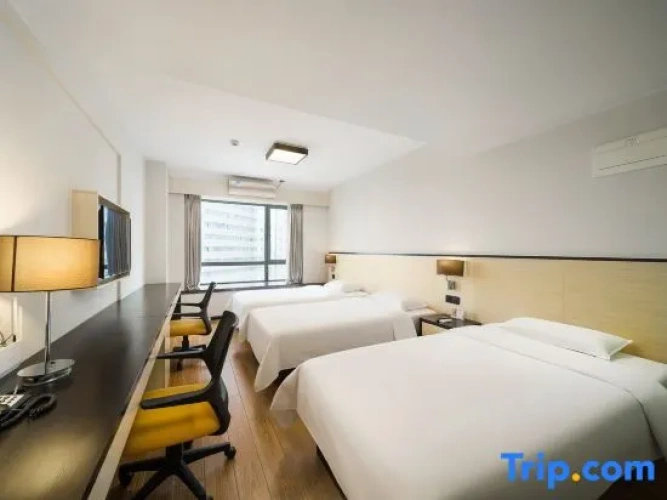 Deluxe Double room with view