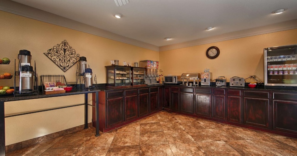 Best Western Phoenix Goodyear Inn photo 21
