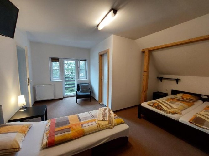 Standard Triple room with balcony and with view